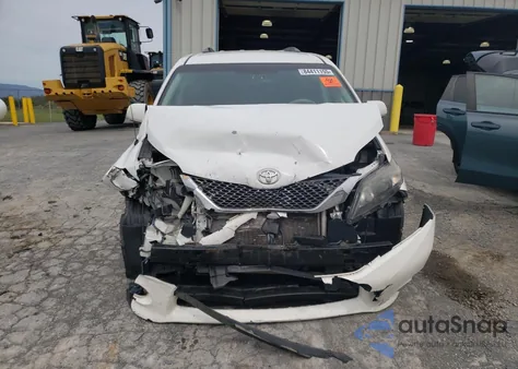 2013 Toyota Sienna Sport from USA, damaged, VIN 5TDXK3DC0DS369975